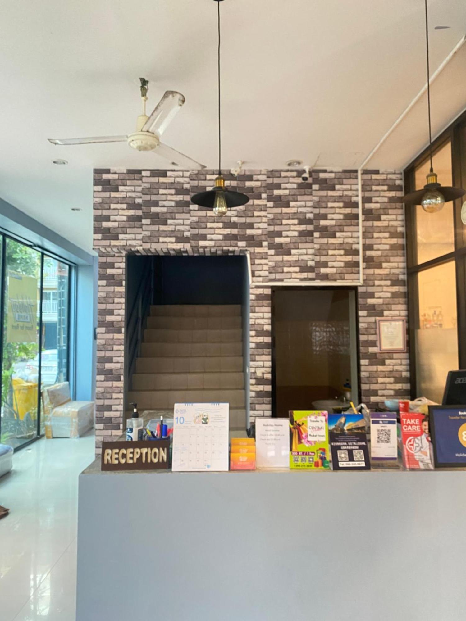 Holiday Home Patong Luaran gambar