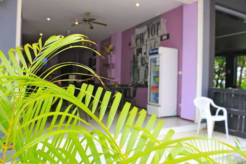 Holiday Home Patong Luaran gambar