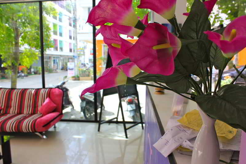 Holiday Home Patong Luaran gambar