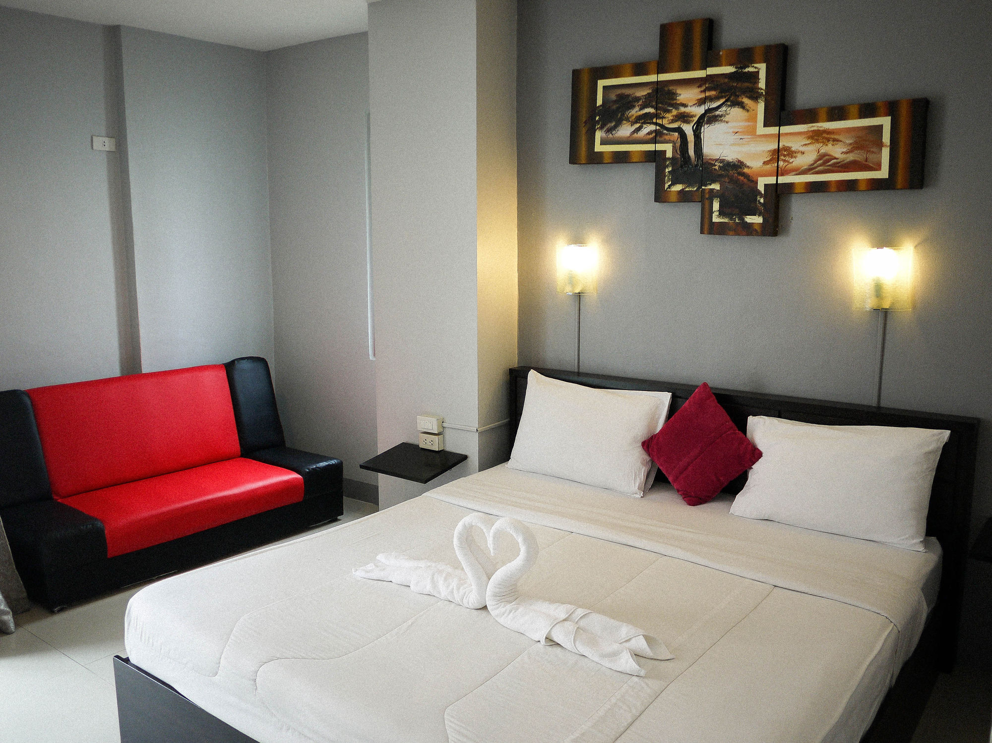 Holiday Home Patong Luaran gambar